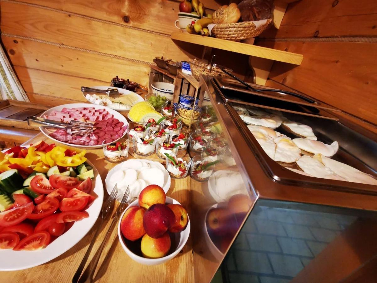 Bruckneruv Dum Otel Prasily Dış mekan fotoğraf